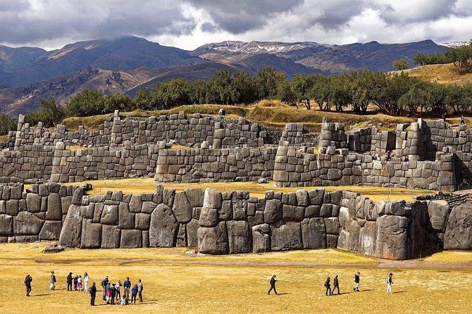 6-Day: Cusco Machupicchu Sacred Valley Rainbow Mountain Humantay Lake - Questions and Assistance