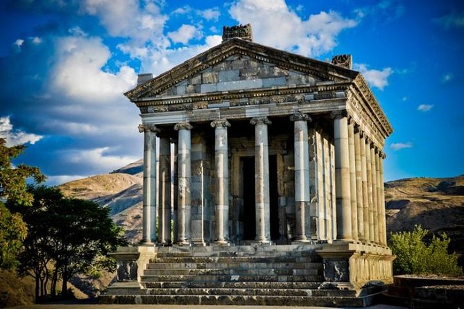 6 Day Private Tour Program in Armenia From Yerevan - Day 2: Noravank and Tatev Monasteries