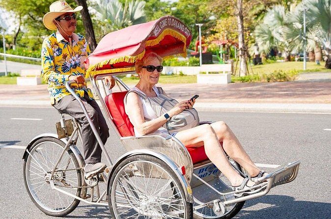 6 Days Glimpse of Northern Vietnam - Sunrise and Serenity in Halong Bay