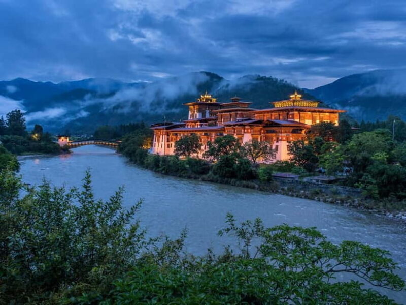 6 Days Luxury Tour to Bhutan in Group - Good To Know  