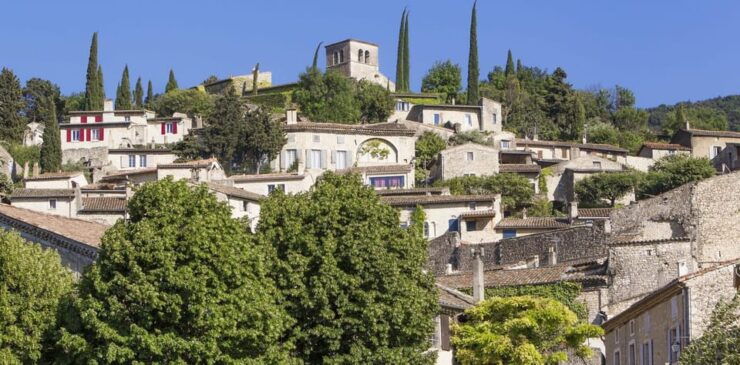 6 Days Women Summer Camp in a French Château - Key Points