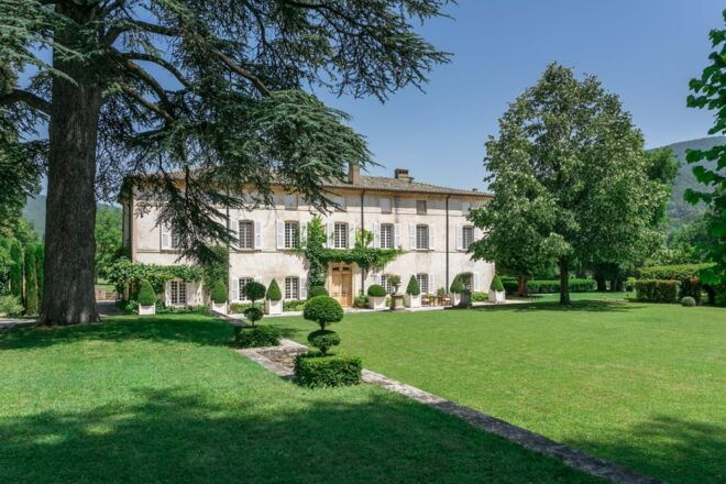 6 Days Women Summer Camp in a French Château - Participant Restrictions