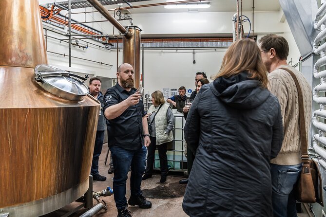 6 Hour Distillery Guided Tours in Tasmania With Lunch and Tasting - Tips for a Great Tour