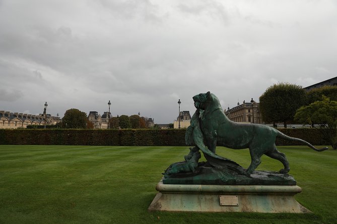 6-Hour Private Custom Tour of Paris - Knowledgeable and Friendly Guides