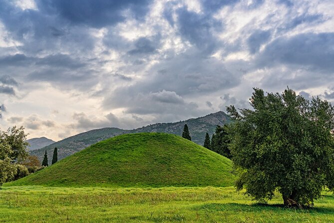 6 Hour Private Tour to Marathon Battle and Olympic Run - Tour Highlights