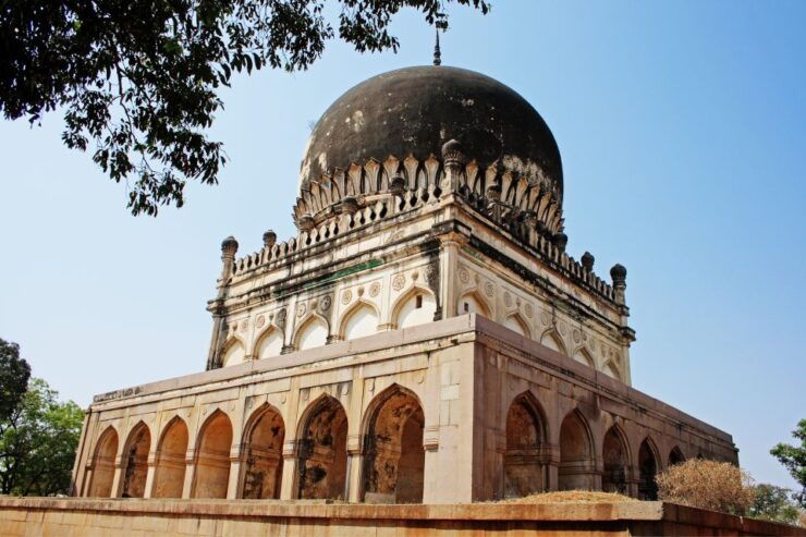 6-Hours Golconda Fort & Qutub Shahi Tombs Tour With Transfer - Pricing and Cancellation Policy