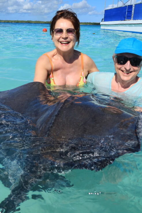 6-Hours Guided Stingray Tour in the East Coast of Antigua - Pickup and Drop-off Information