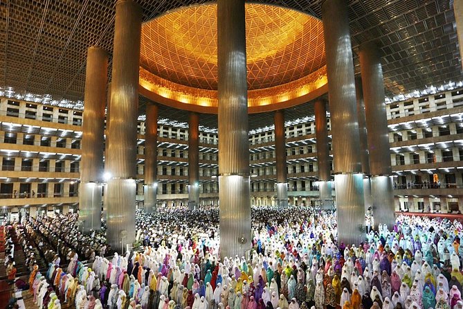6 Hours Jakarta Private City Tour - (Must Visit Places) - Tour Duration and Itinerary
