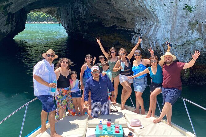 6 hours on a Private Yacht in Puerto Vallarta - Snorkeling & Beaches - FAQ