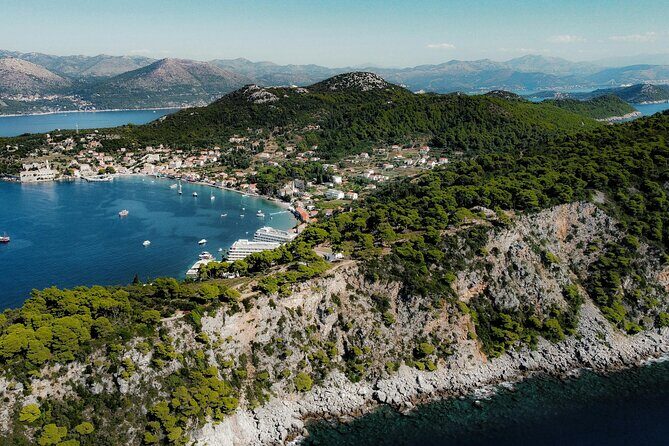 6 Hours Private Boat Island Tour with free drinks - The Sum Up