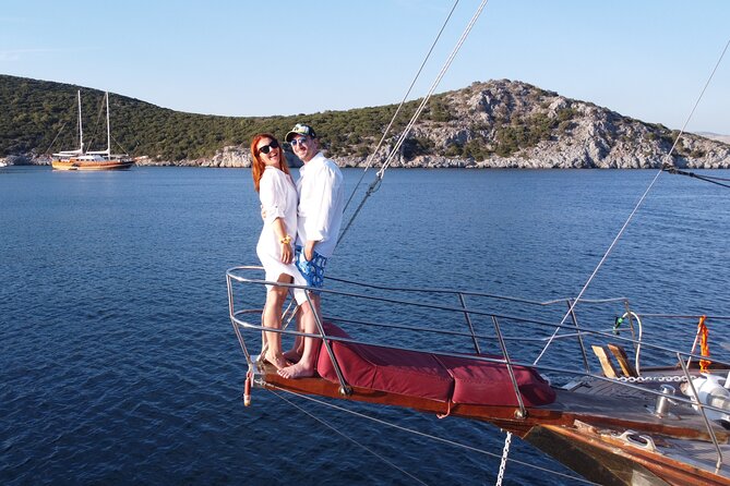 6 Hours Private Charter Boat Tour With Lunch in Bodrum - Customer Support and Assistance