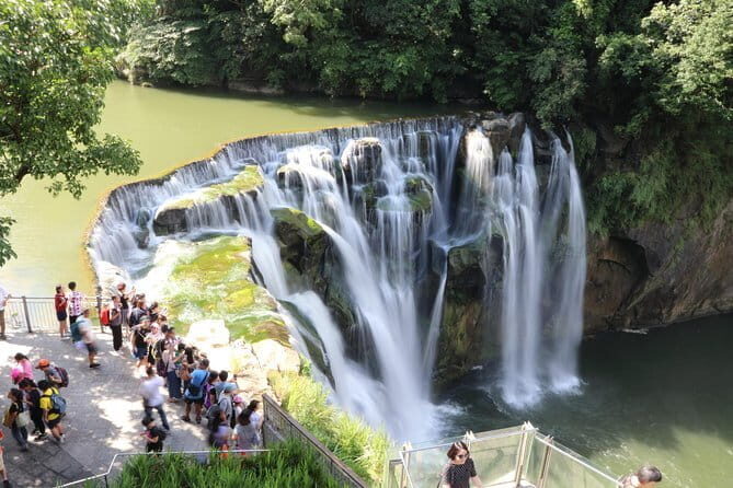 6 Hours Private Charter from Taipei in Shifen and Jiufen - Why This Tour is a Great Choice for Travelers