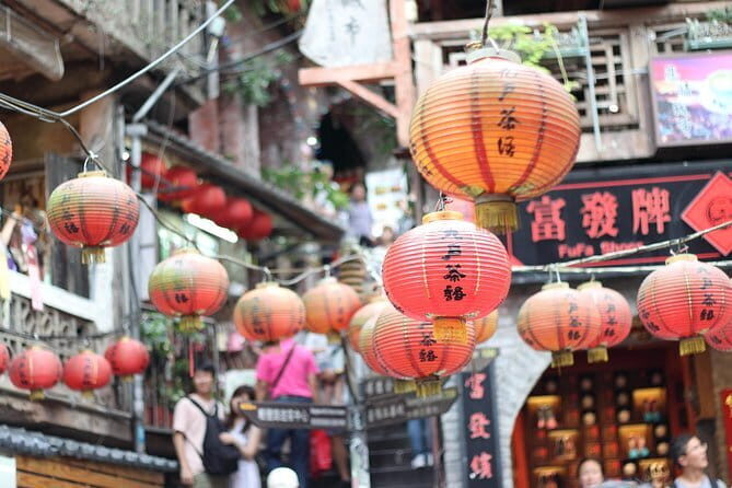 6 Hours Private Charter from Taipei in Shifen and Jiufen - An In-Depth Look at the 6-Hour Private Tour