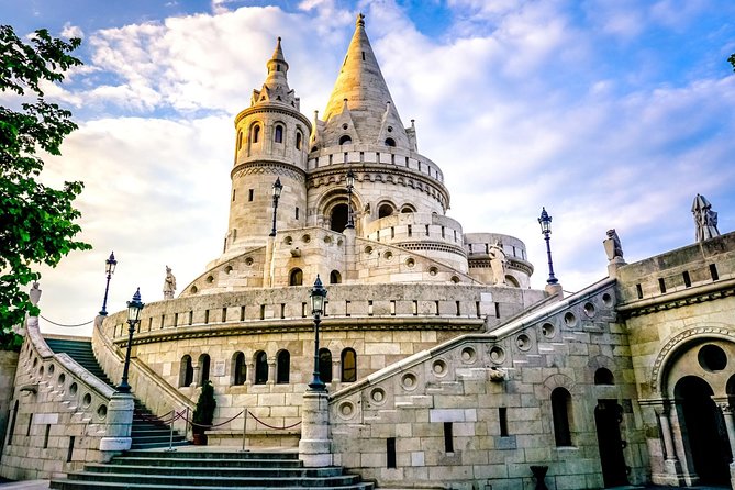 6 Hours Private City Tour of Budapest With Winetasting and Danube Evening Cruise - The Sum Up