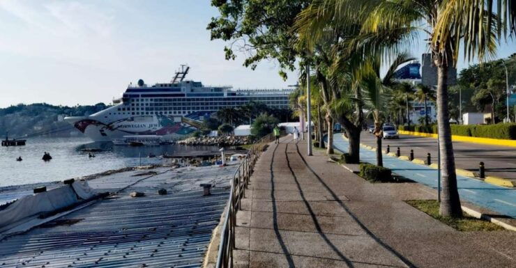 *6 Hr All The Attractions Cruise Terminal Pickup & Drop Off - Activity Duration and Features