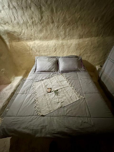 6 Nights in Tunisian Desert at a Berber Cottage - Availability and Itineraries