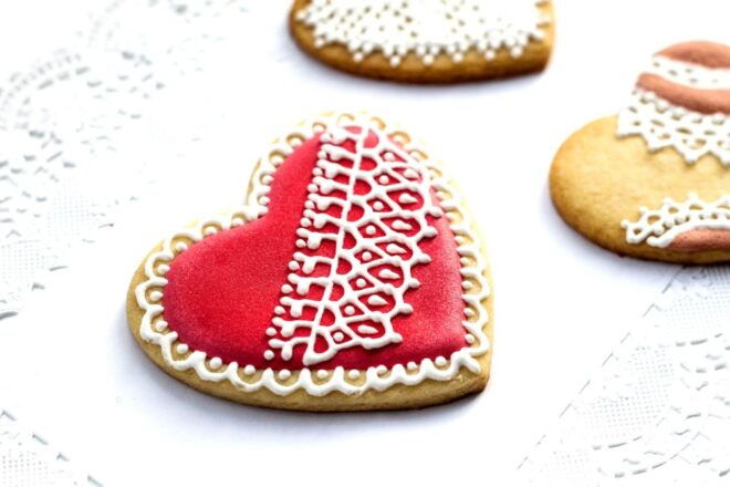 60 Min Cologne Workshop Personalize Gingerbread Heart 1 Beer - Meeting Point Information