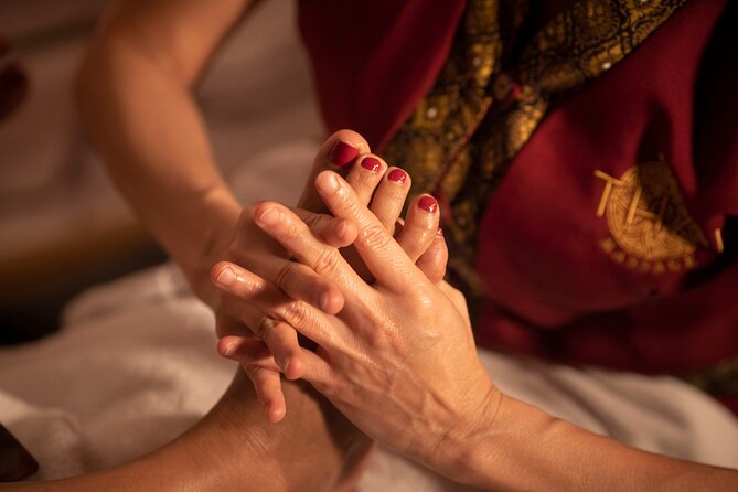 60 Min Foot and Leg MASSAGE at THAI SPA MASSAGE BARCELONA - Price and Booking