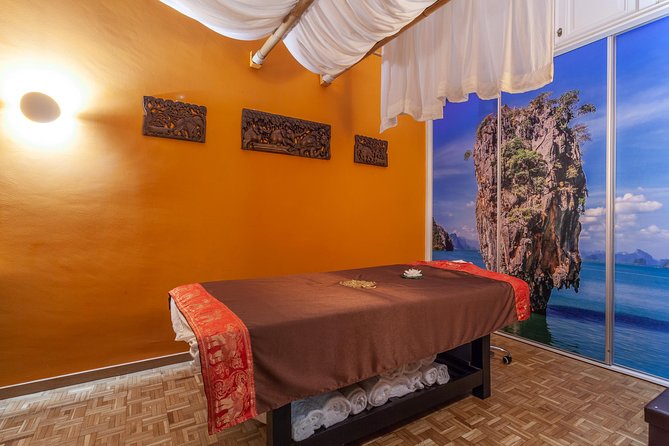 60 Min Foot and Leg MASSAGE at THAI SPA MASSAGE BARCELONA - Common Questions