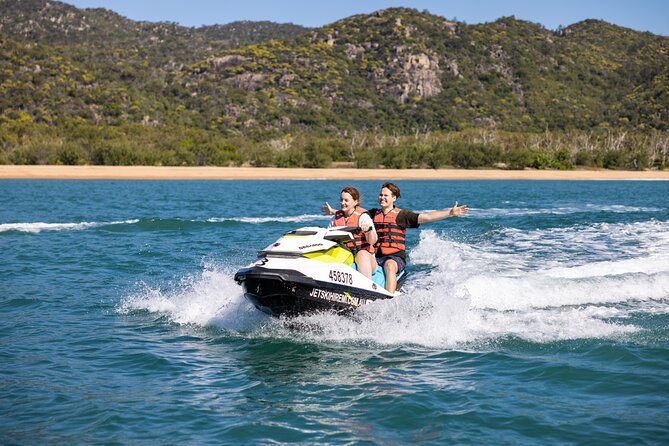 60 Minute Jetski Hire With a Gopro on Magnetic Island - Minimum Age and Weight Restrictions