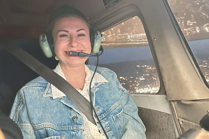 60 Minutes Los Angeles by Night Private Air Tour - A Closer Look at the Experience