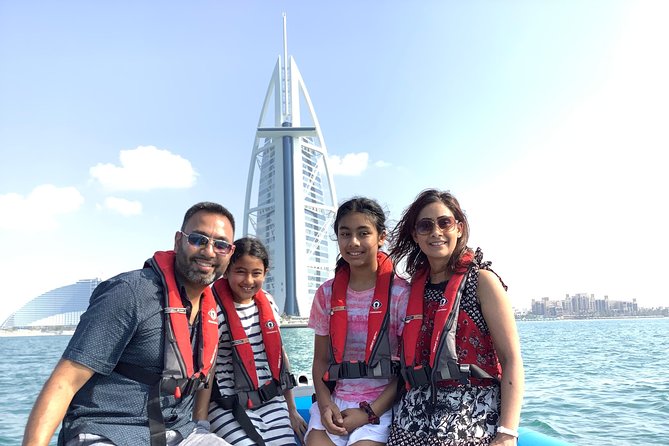 60min Dubai Speed Boat Tour: Burj Al Arab, Atlantis & Palm Jumeirah - Inclusions and Amenities