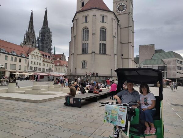 60MIN Regensburg Citytour Rickshaw Tuktuk Audio Guide Option - Pickup and Drop-off Locations