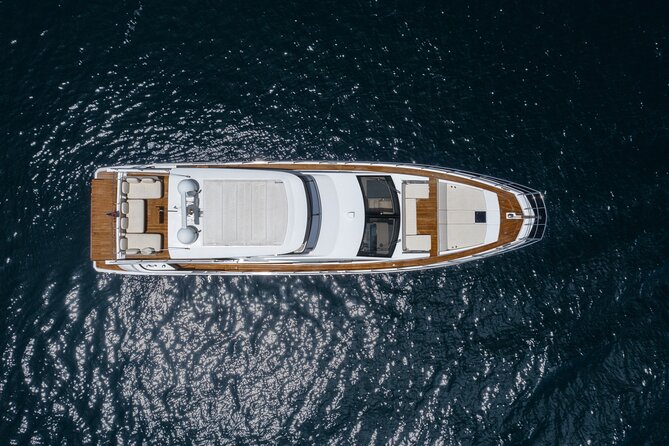 62ft Yacht Tour in Miami Beach With Captain Beneteau MC6 Fly - Location and Meeting Point