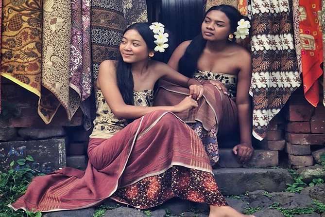 6D5N Bali Highlights Tour: Beaches, Culture, Ubud Cooking Class, Ayung Rafting - Beach Day Fun