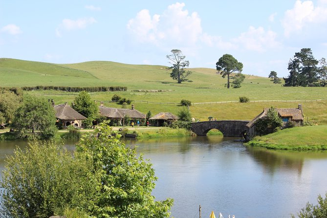 6hr Hobbiton Movie Set Tour - Departs Tauranga - Customer Testimonials