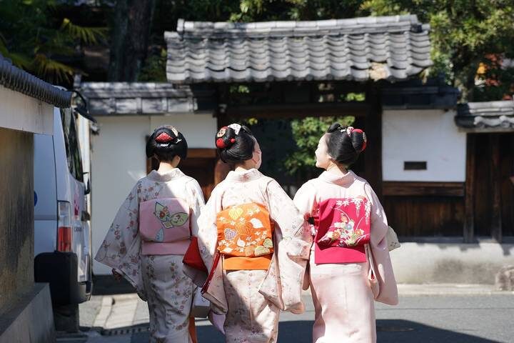 7-Day Best Japan Mini Group Tour with 3/4 Stars Hotels by Agate Travel - Day 5: Fushimi Inari and Nara’s deer park