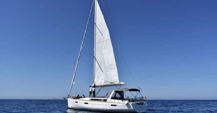 7-Day Crewed Charter "The Cosmopolitan"- Beneteau Oceanis 45 - Activity Highlights