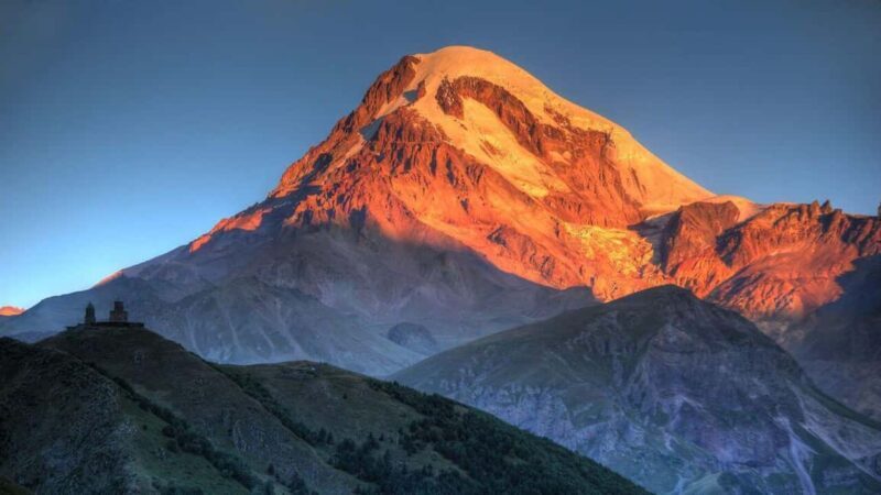 7-Day Georgia Tour with Wine, Mountains, Canyons & Meals - Who Would Love This Tour?