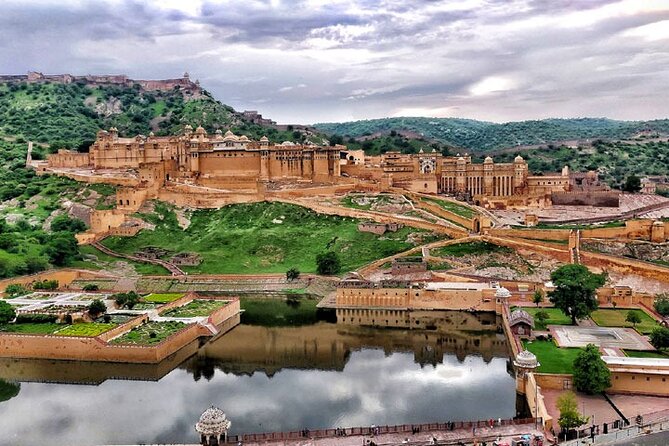 7 Day Golden Triangle Private Heritage and Varanasi Tour - Day 5: Jaipur Exploration