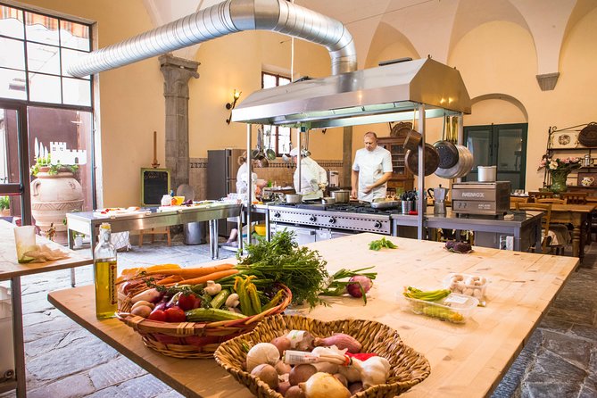 7 Day Intense Weekly Cooking Course From Florence - Class Size and Schedule