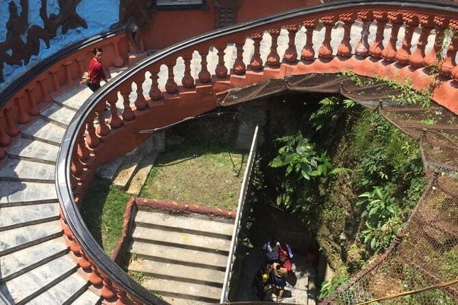 7 Day Mardi Himal Trek with Chitwan Jungle Safari Tour - Lodging and Meals