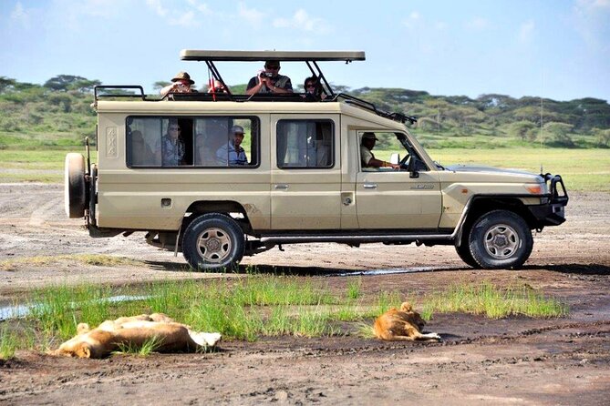 7-Day Private Jeep Safari to 5 Star Lodges With Balloon Ride in Kenya - Booking and Pricing Information