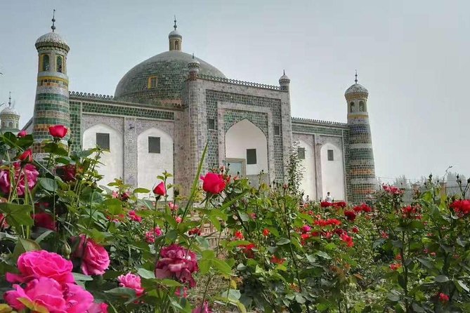 7-Day Silk Road Tour From Kashgar to Dunhuang, Jiayuguan - Accommodation Details