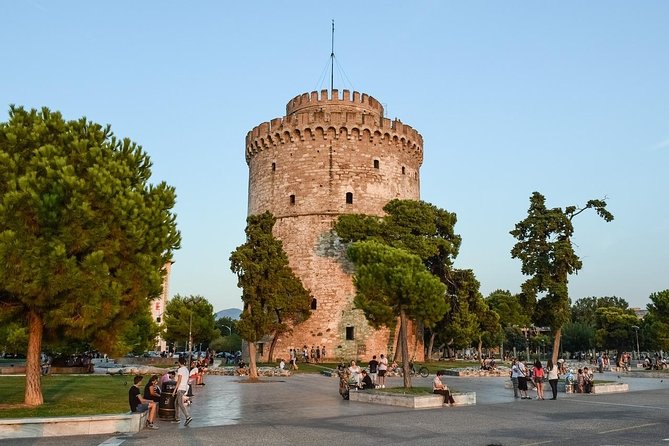 7 Day Tour in Ancient Greece, Mycenae, Delphi, Meteora, Vergina, Thessaloniki - Delphi: Oracle of Apollo and Ancient Ruins
