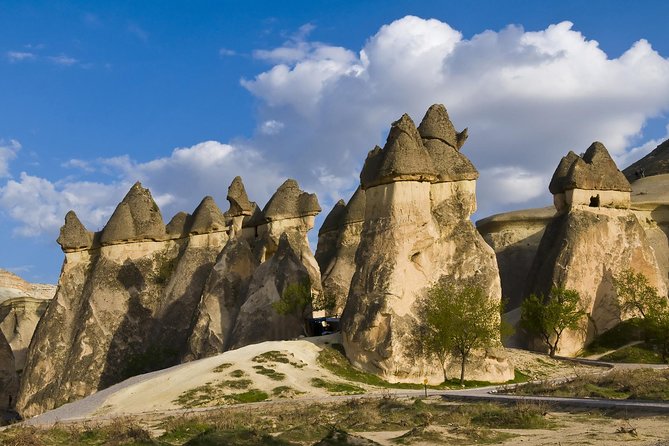 7 Day Tour of the Contrasting Faces of Turkey - Busy Istanbul to Natural Cappadocia - Cappadocia: Surreal Landscapes and Ancient Underground Cities