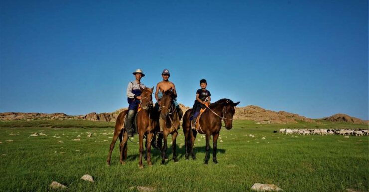 7 Day White Stupa Gobi Orkhon Valley Central Mongolia - Tour Details