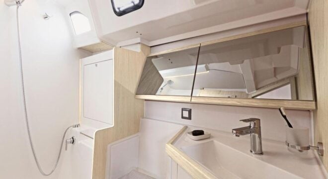 7-DayCrewedCharter "The Cosmopolitan"- Beneteau Oceanis 46.1 - Explore Naxos, Mykonos, Rhynia, Delos, Paros, and Ios