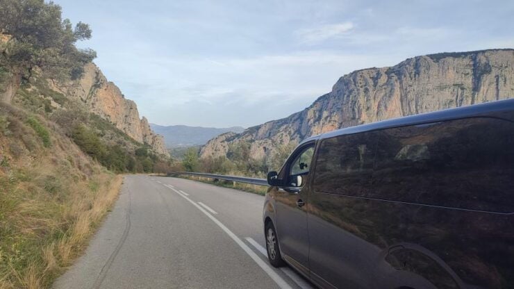 7 Days Climbing in Manikia - Tour Itinerary