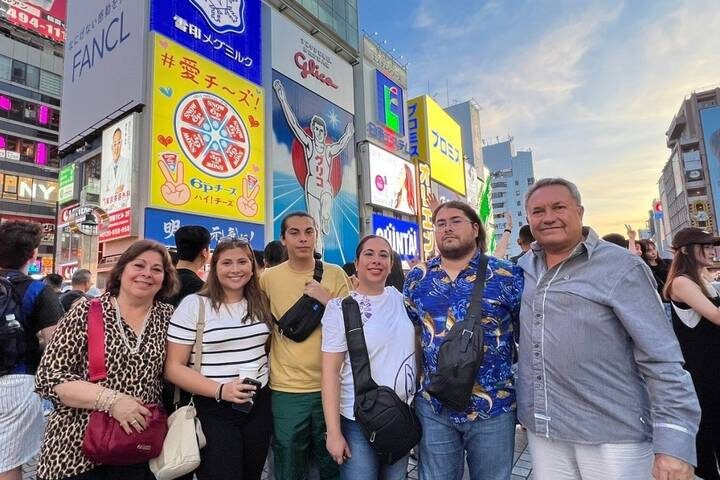 7 Days Customized Tokyo and Kansai Classic Tour (private guide & driver) by UME Travel - Day 6: Osaka Castle, ninja skills, and Dotonbori