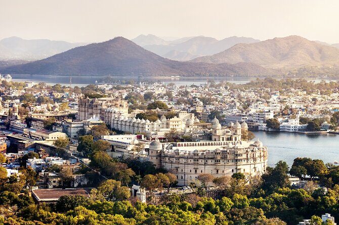 7 Days Golden Triangle Tour - Delhi, Agra, Jaipur with Udaipur - Who Would Benefit Most?