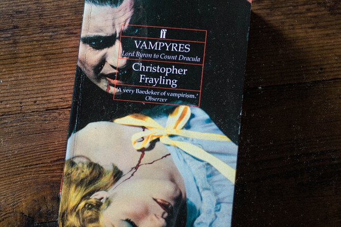 7 Ghosts of London With a Horror Actor - The Mysterious Ghosts of the Old Bailey