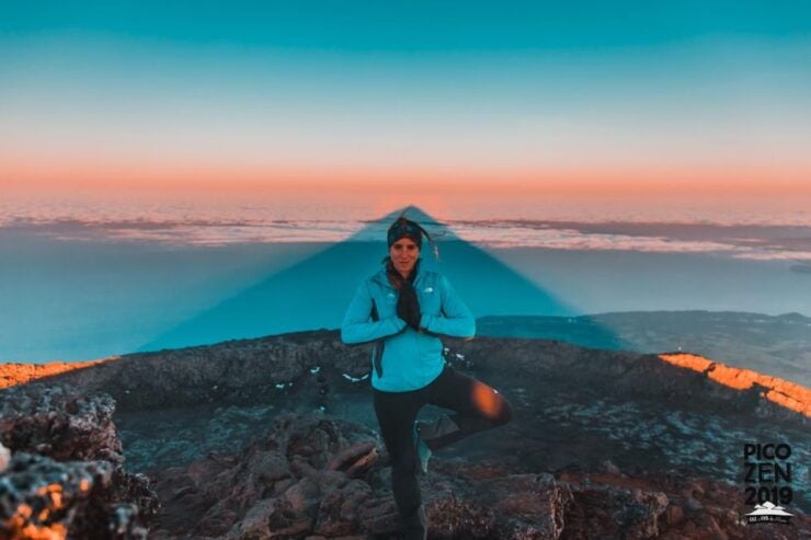 7 Hour Hike Pico Mountain and Piquinho 2351 Meters - Tour Details