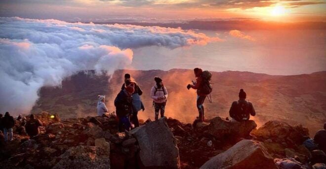7 Hour Hike Pico Mountain and Piquinho 2351 Meters - Customer Reviews