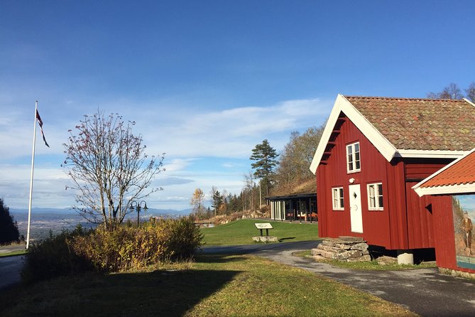 7 Hours Private Limousine Tour Combined Oslo & Tyrifjord Including "The Twist" - Pricing and Group Size