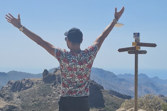 7-Hours Private Tour Volcanoes and Wine Region in the Canary Islands - Local Cuisine and Lunch